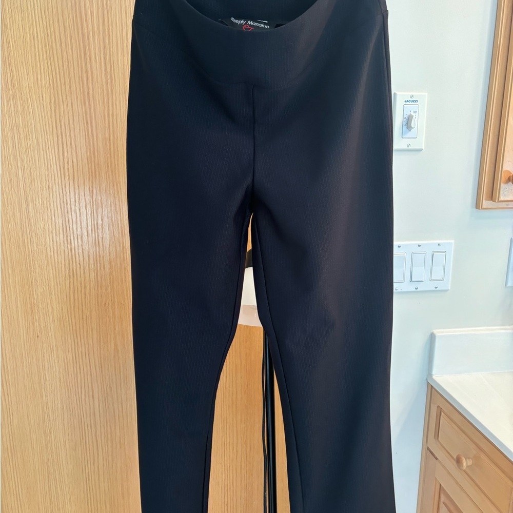 Simply Manakin Navy Blue Pants